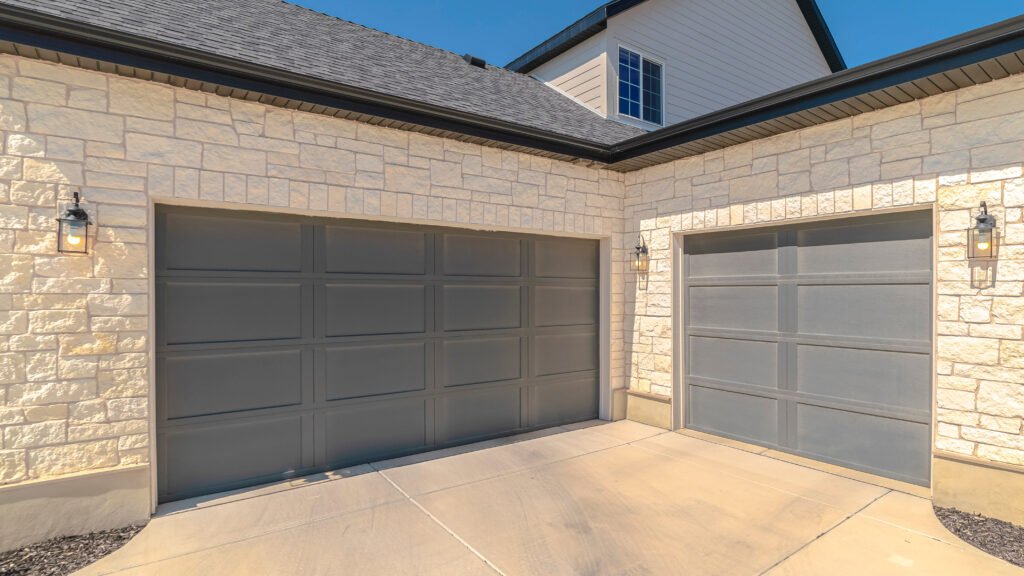 Ronsen Garage Door